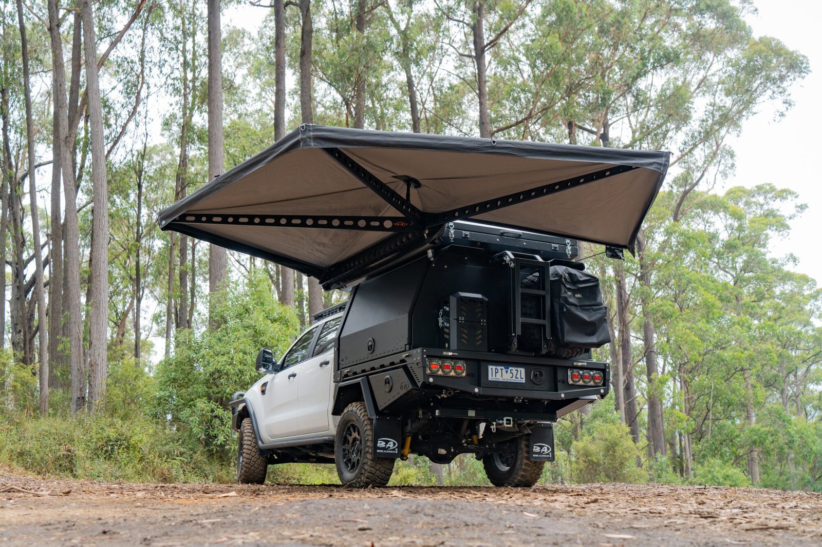 Boss Aluminum 270 Awning CLOSEOUT