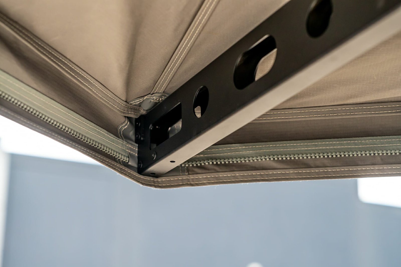 Boss Aluminum 270 Awning Gen 2
