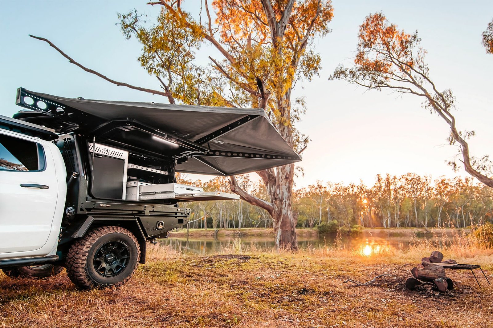 Boss Aluminum 270 Awning Gen 2