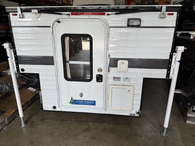 Customer Classified: Used 2020 Four Wheel Camper Hawk Front Dinette