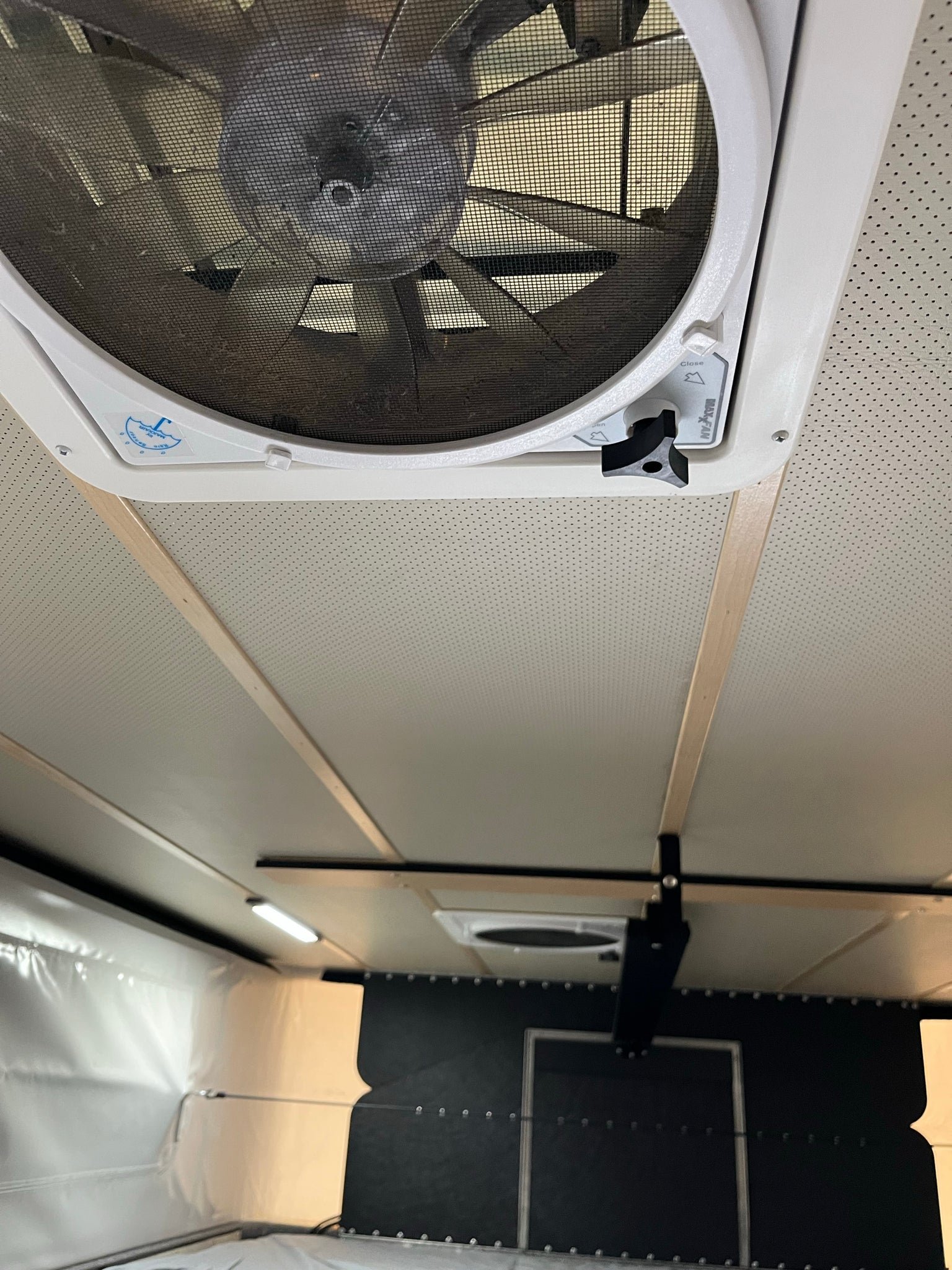 Customer Classified: Used 2023 Grandby Side Dinette Four Wheel Camper