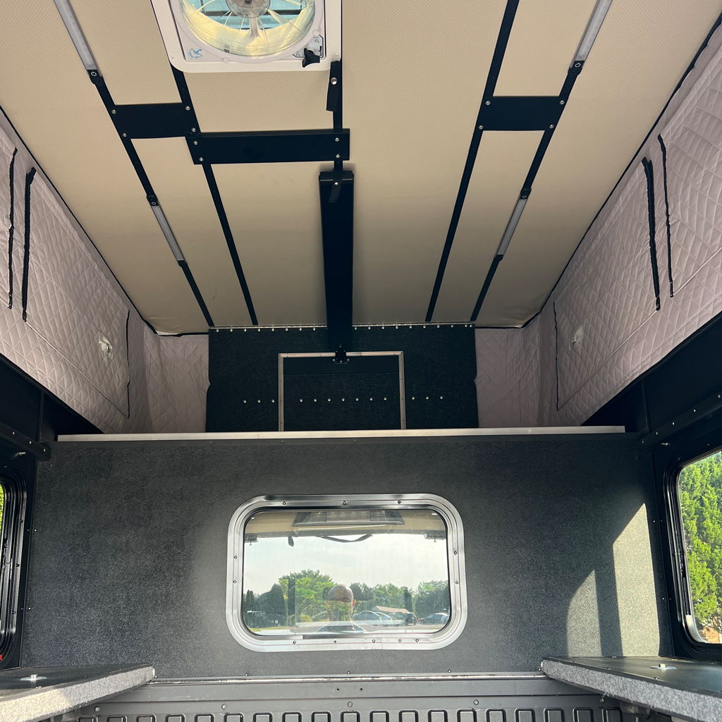Customer Classified: Used 2023 PROJECT M Four Wheel Camper Truck Bed Topper for Mid-Size Trucks