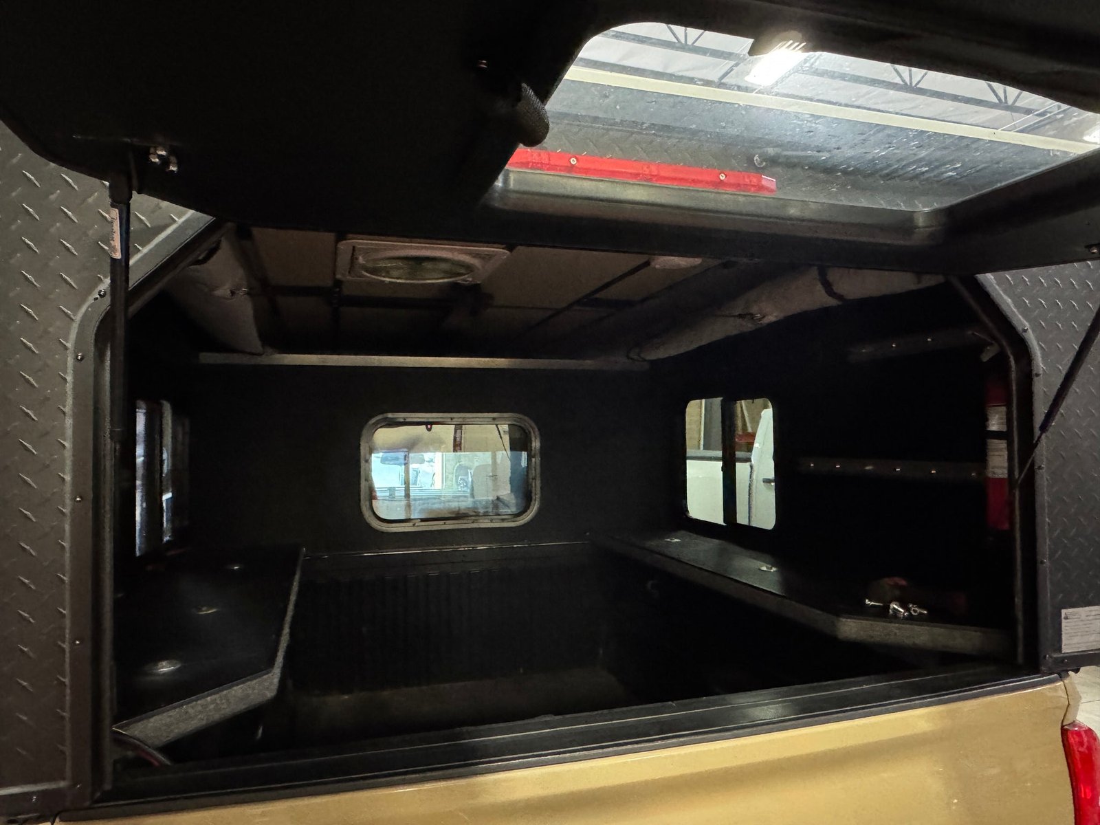 Customer Classified: Used 2023 PROJECT M Four Wheel Camper Truck Bed Topper for Mid-Size Trucks