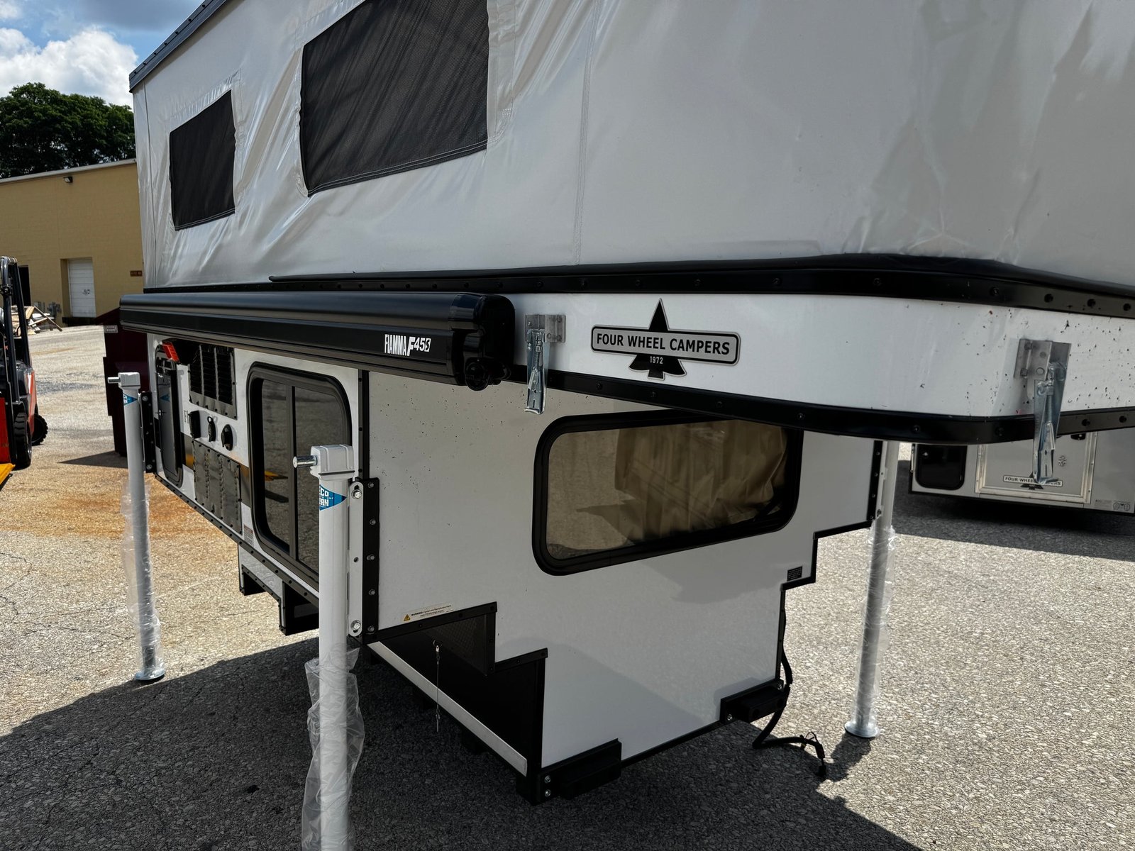 Customer Classified: Used 2025 Fleet Front Dinette Four Wheel Camper