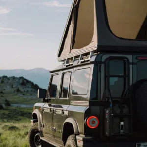 Go Fast Campers V2 Pro RTT XL Roof Top Tent