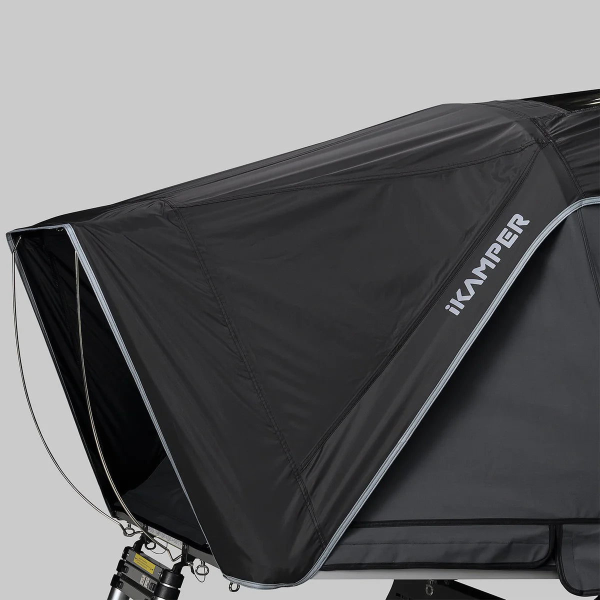 iKamper Skycamp 4.0 Trio Roof Top Tent