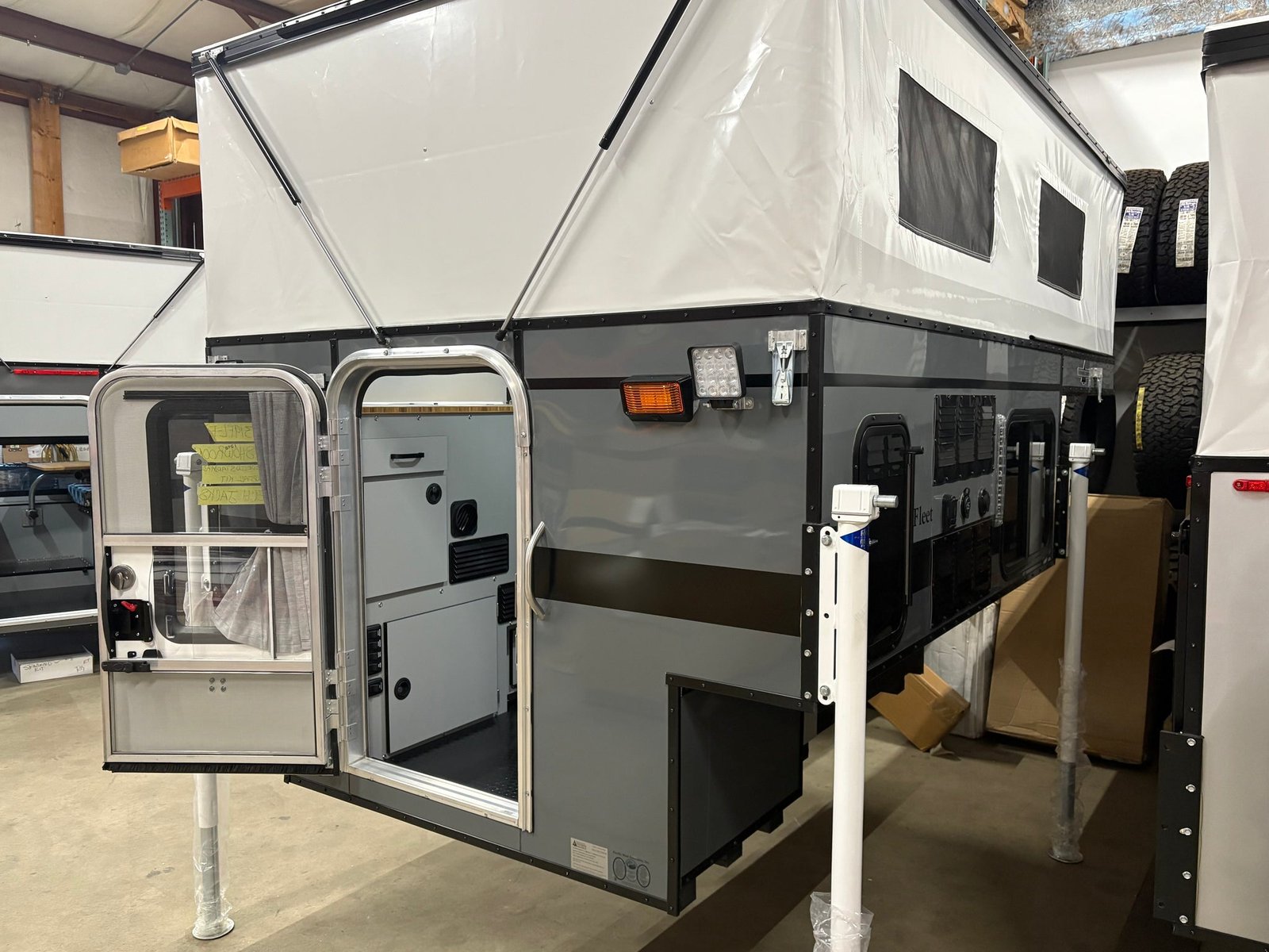 In-Stock Showroom FWC Inventory: 2025 Fleet Camper with Front Dinette