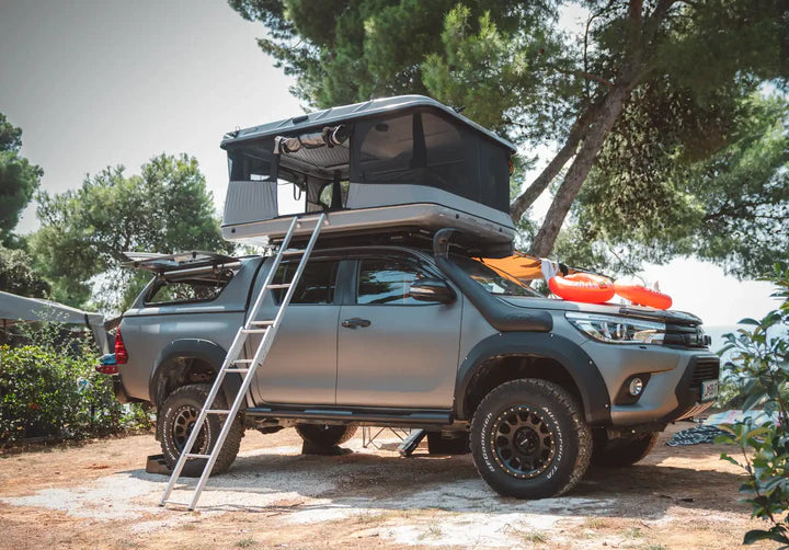James Baroud Grand Raid Hard Shell Roof Top Tent