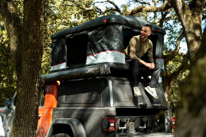 James Baroud Magma Hard Shell Roof Top Tent