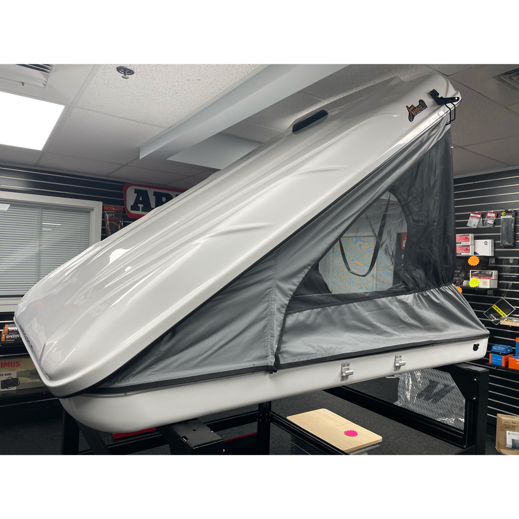 Open Box James Baroud Discovery M Hard Shell Roof Top Tent in White