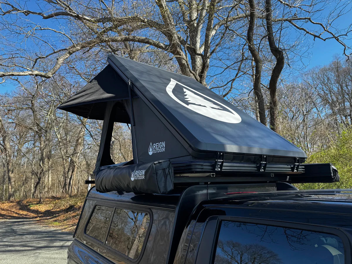 Reign Outdoor Sleep-Over Roof Top Tent