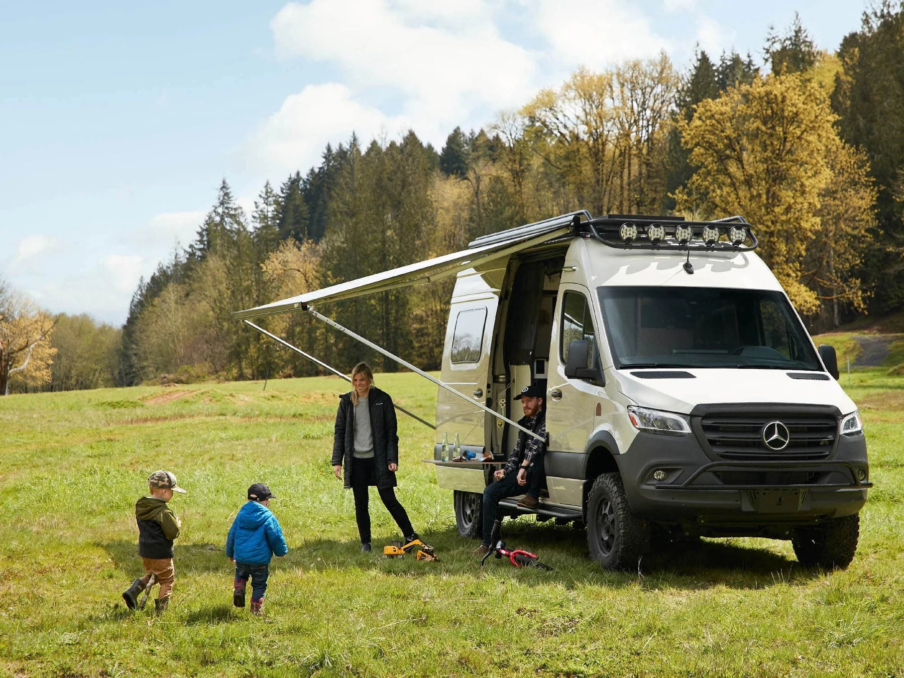 Flatline Van Co. Safari Roof Rack for Mercedes-Benz Sprinter van